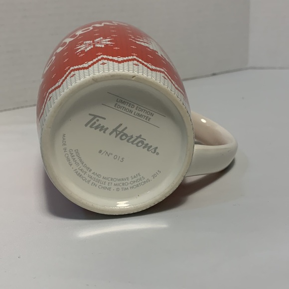 Tim Hortons limited Edition Holiday Mug #015 Christmas Red & White Collectable - Picture 5 of 7